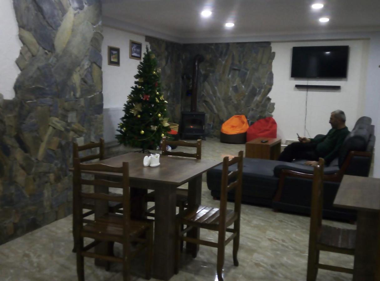 Guesthouse Gera 梅斯蒂亚 外观 照片